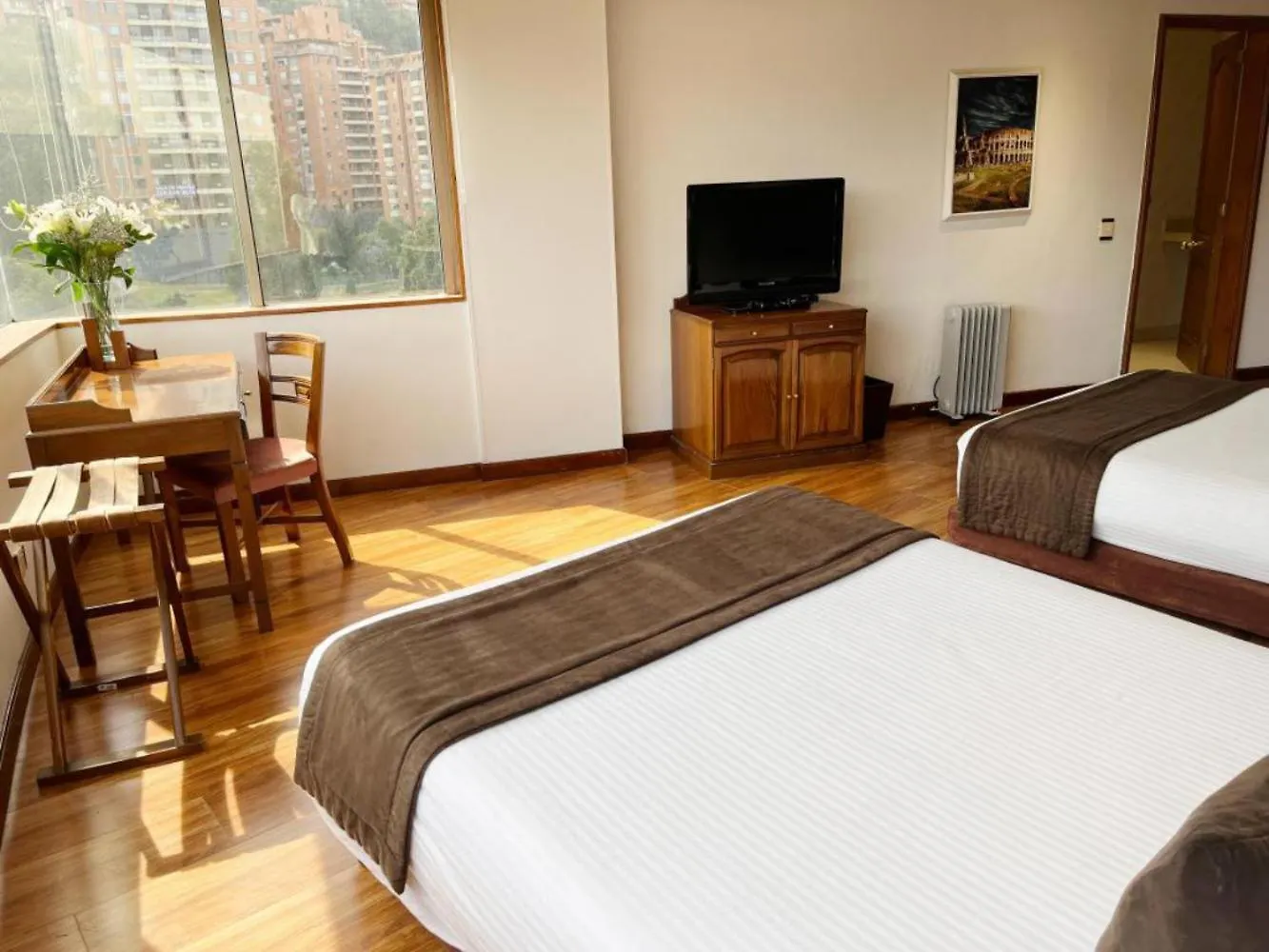 Hotel Bogota Regency Usaquen 4*,